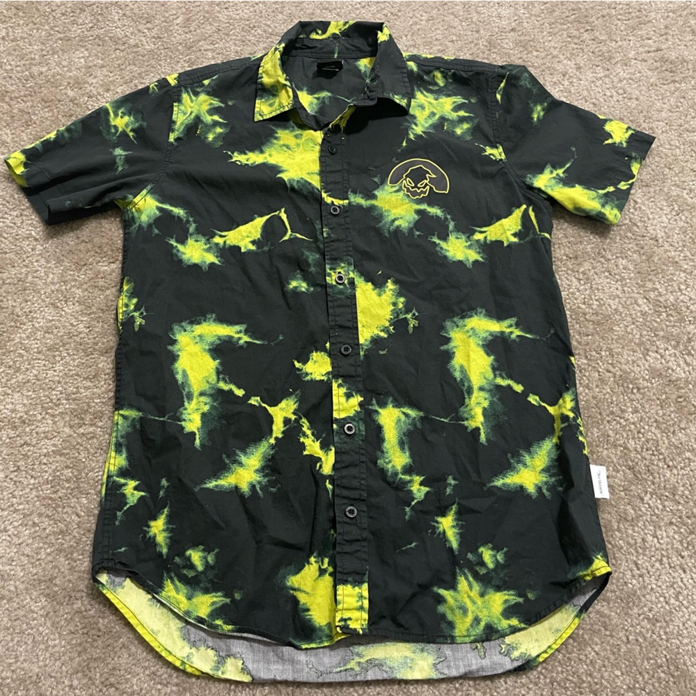 Men’s Our Universe Nightmare Before Christmas Oogie Boogie Button Up Shirt Sz S